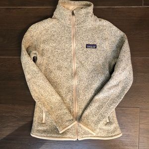 Patagonia zip up. Great condition.Gray, white with very small specs of beige/tan